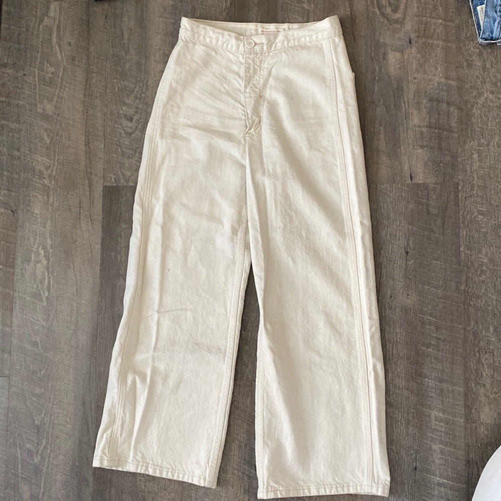 Levi’s Wide leg Rib Cage Crop Size 26 Pant